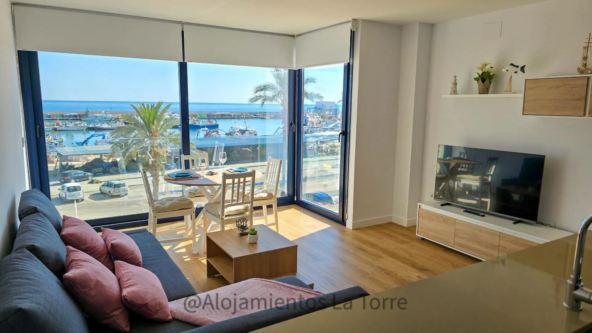 Puerto Caleta Dream - Alojamientos La Torre Caleta De Velez